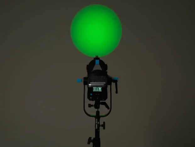 Nanlite Forza Projector Mount 18-36 stand Spot Wide green